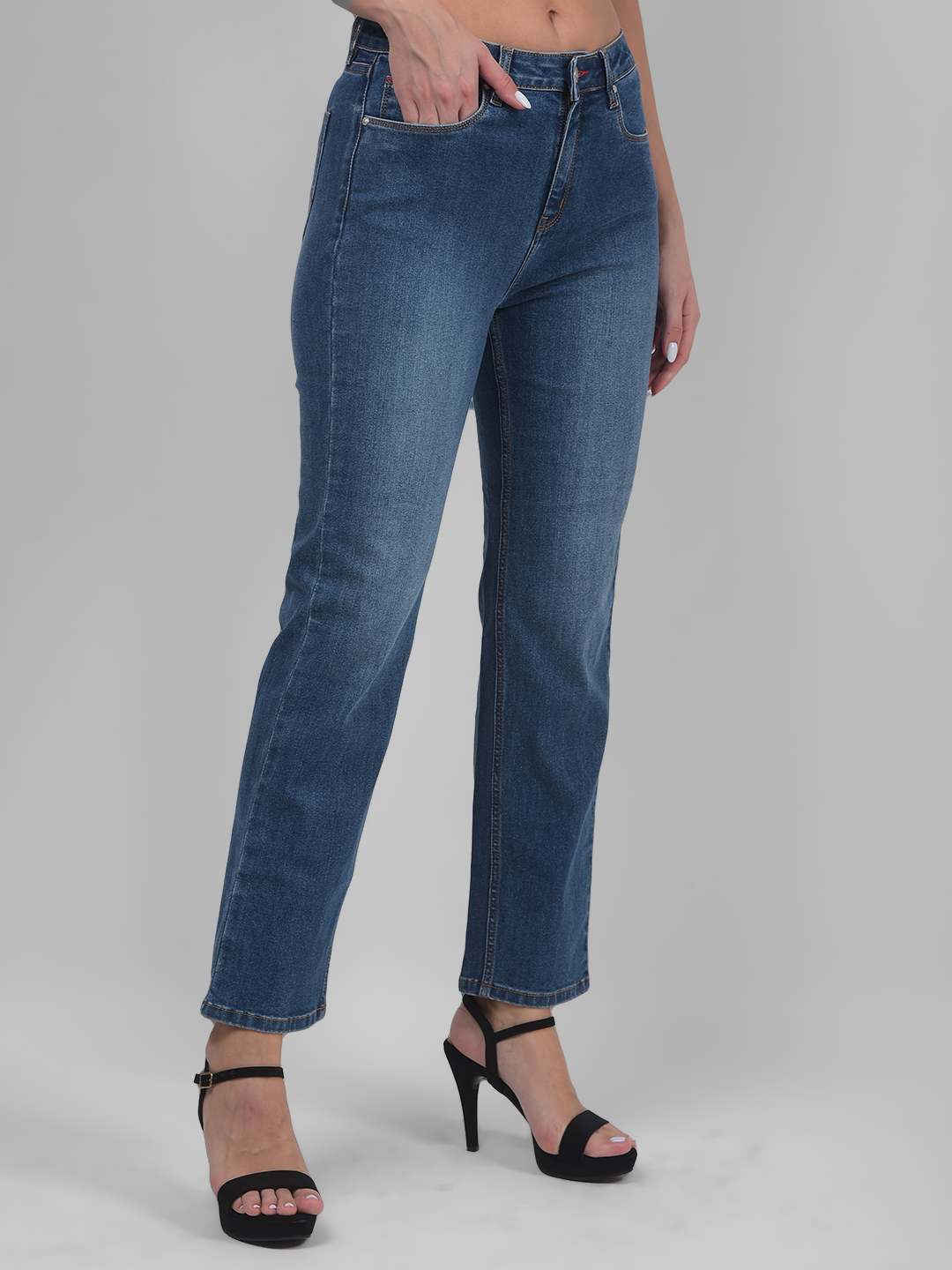 Numero Uno Women Solid Light Blue Jeans